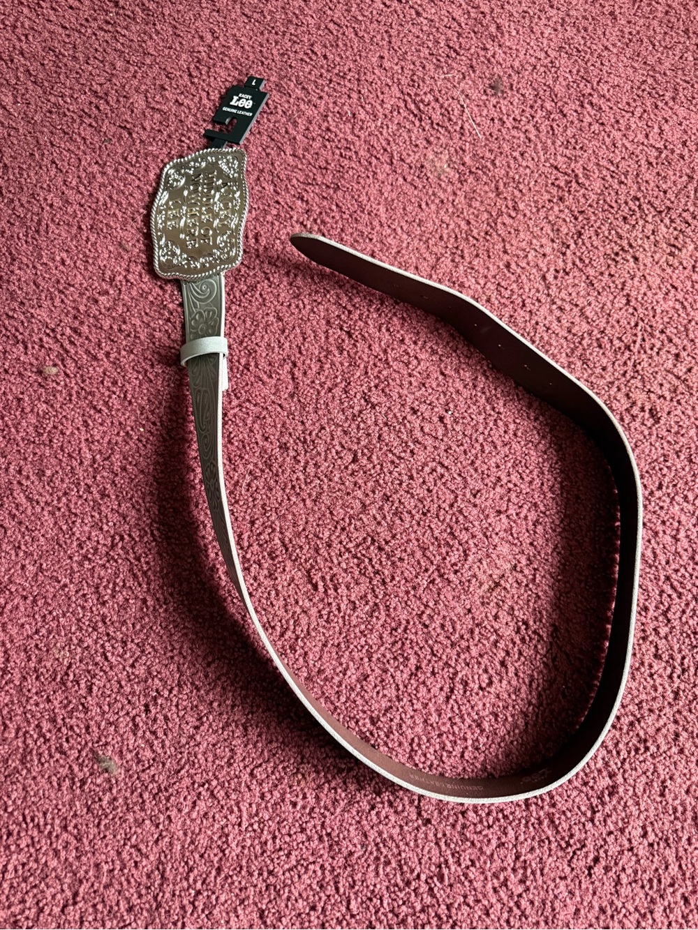 Lee belt. Brand new size large
